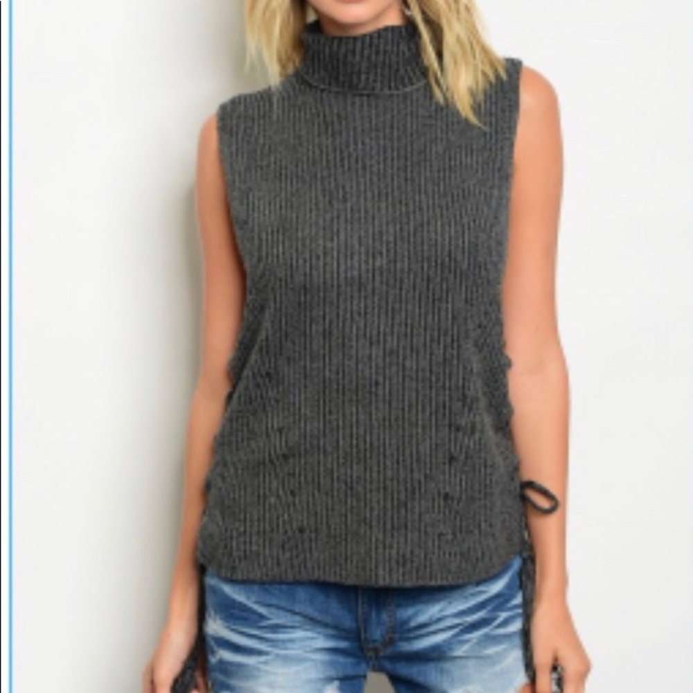Women’s NWOT Sweater